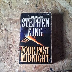 Stephen King Four Past Midnight - Black Paperback